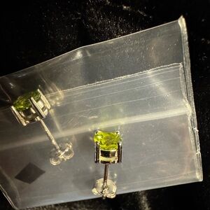 Peridot 925 Stud Earrings